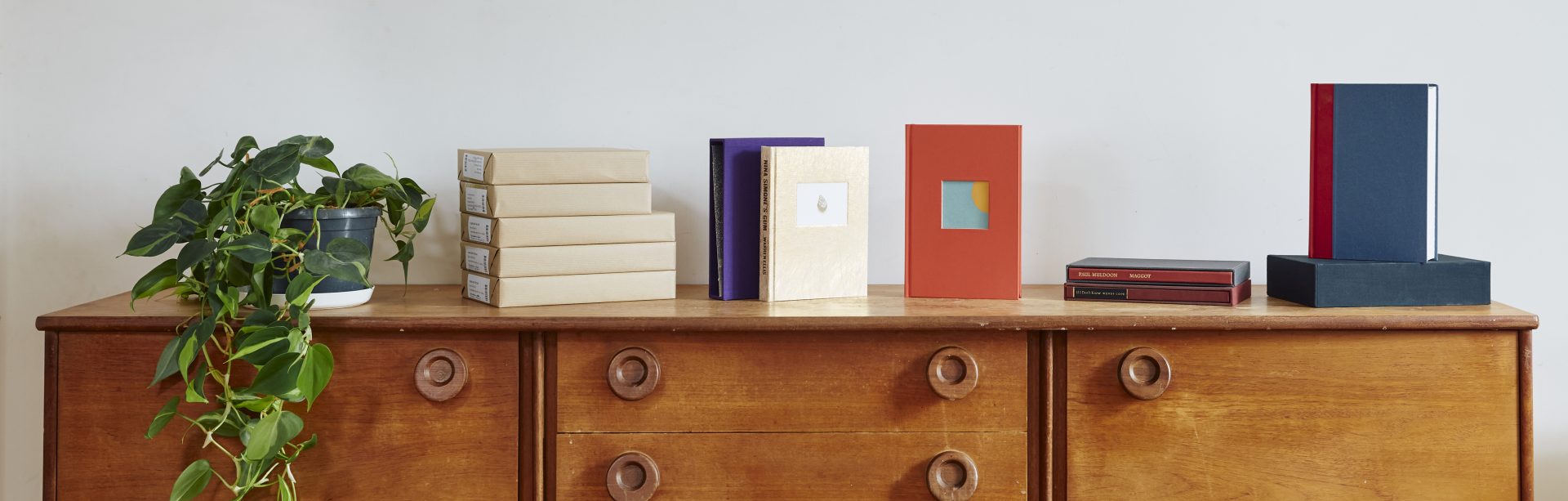 https://www.faber.co.uk/wp-content/uploads/2021/09/Limited-and-signed-editions-1920x613.jpg https://www.faber.co.uk/wp-content/uploads/2021/09/Limited-and-signed-editions-1920x613.jpg